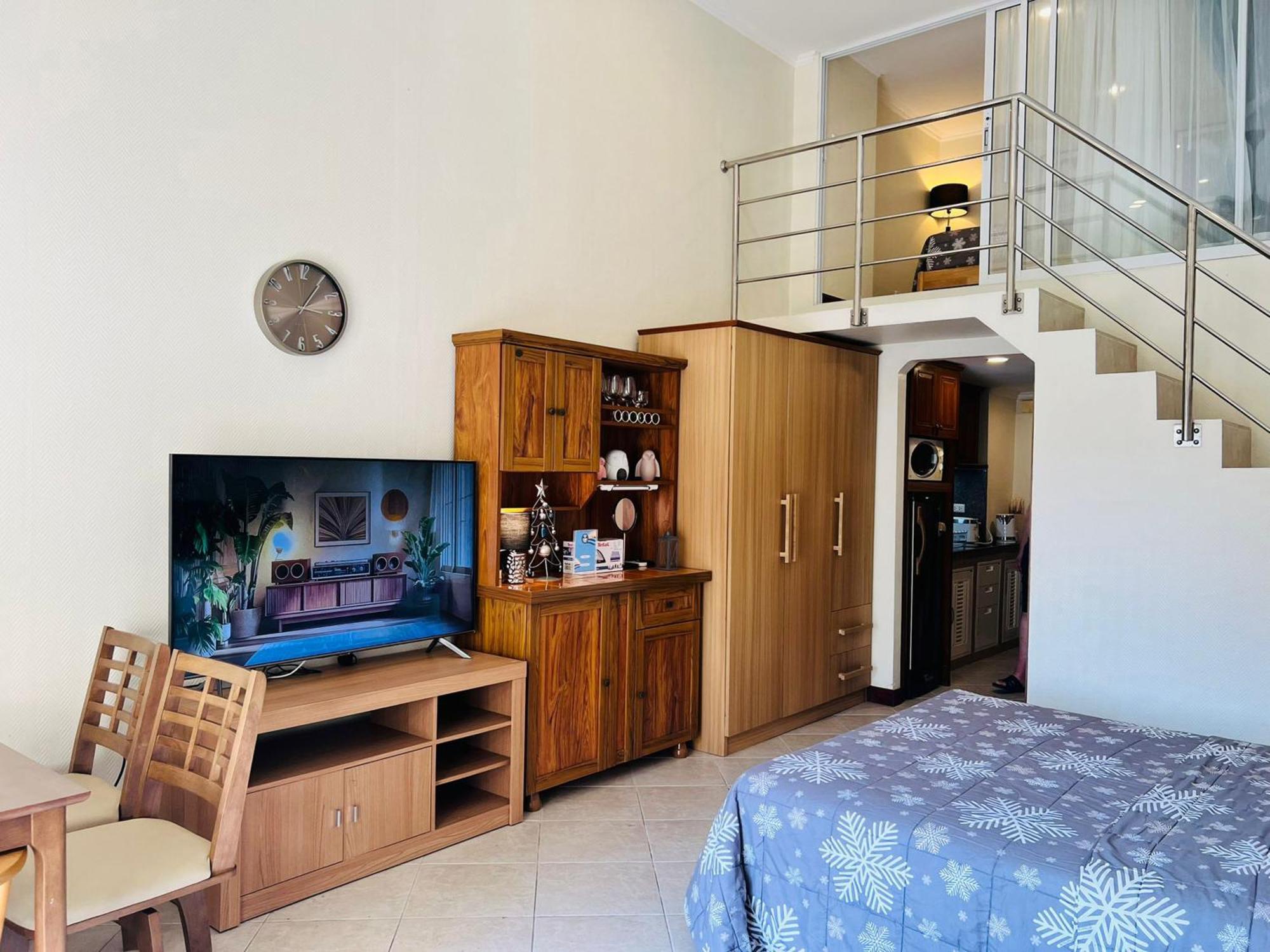 View Talay Residence 6 Wongamat Sand Beach Патая Екстериор снимка
